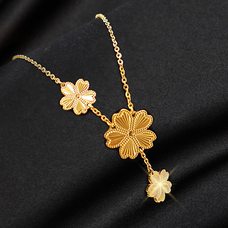 Flowers Gold Pendant